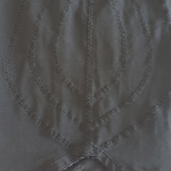 Vintage Vanity Fair "Double Tulip" Open Bottom Girdle - Picture 4 of 8